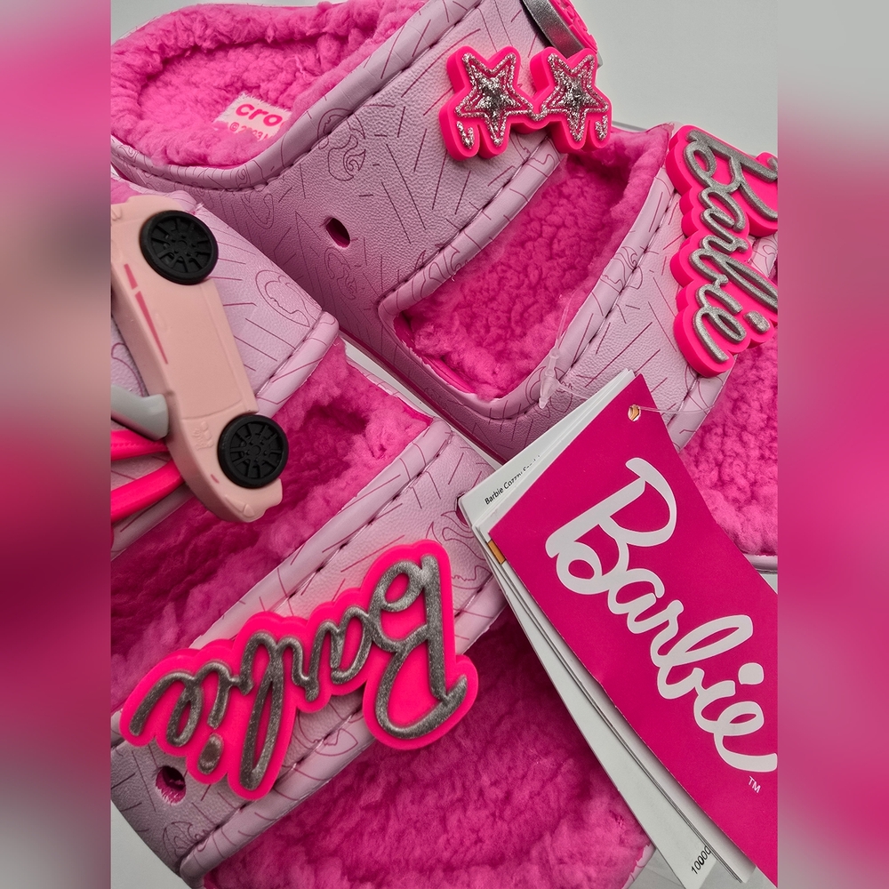 NWT Crocs Barbie Cozzzy Sandals USW7 M5 Hot Pink Jibbetz Charms Fleece Lined - Picture 6 of 6